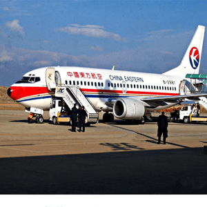 莫力达瓦旗空运公司航空快运业稳步发展的原因是什么？
